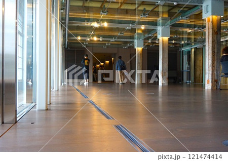 富岡製糸場　旧富岡製糸場　西置繭所　多目的ホール 121474414