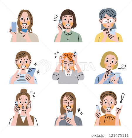 スマホを使用する9人の女性の上半身 スマホを使用する9人の女性の上半身 121475111