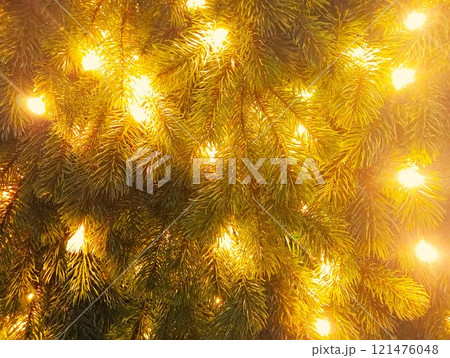 クリスマスの電飾 121476048