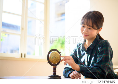 女性ポートレート 121476485