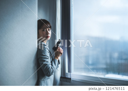 女性ポートレート 121476511