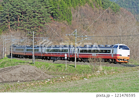 磐越西線　磐梯熱海－中山宿　JR東日本　485系　G55+G58編成（仙台）　あいづライナー 121476595