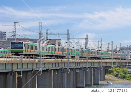 東海道本線　茅ヶ崎－平塚　JR東日本　E231系1000番台　K-27編成（国府津） 121477181