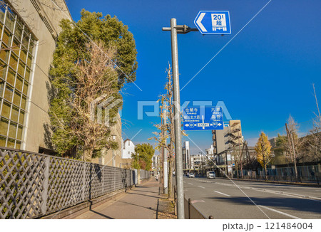 京都市北区　烏丸北大路周辺の街並み 121484004