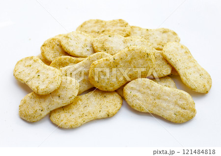 Japanese rice crackers with nori seaweed 121484818
