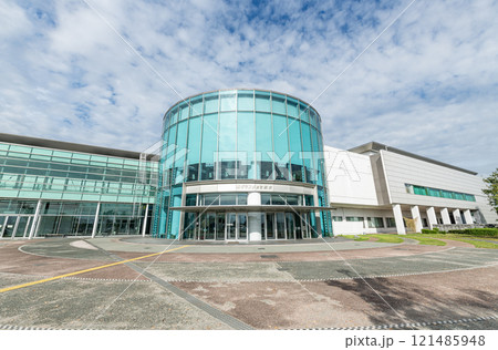 熊本県益城町　様々なイベントが行われるグランメッセ熊本（熊本産業展示場） 121485948