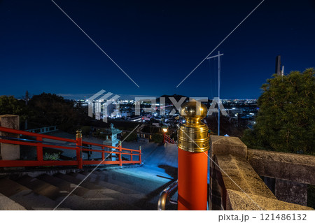 栃木県足利市の足利織姫神社から見た夜景 栃木県足利市の足利織姫神社から見た夜景 121486132