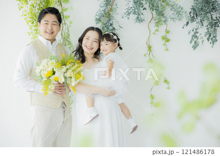 ファミリーフォト ファミリーフォト 121486178