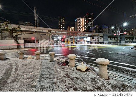 2023/01/24　神戸市内での珍しい雪景色 121486479