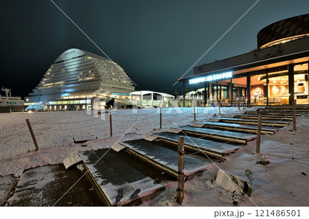 2023/01/24　神戸市内での珍しい雪景色 121486501