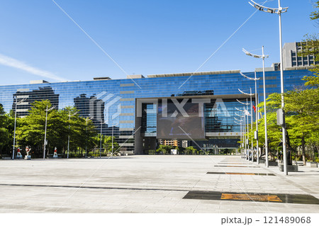 Architecture view of the Taichung City Government Building, Taiwan. It is the highest-level local administrative agency in Taichung. Architecture view of the Taichung City Government Building, Taiwan. It is the highest-level local administrative agency in Taichung. 121489068