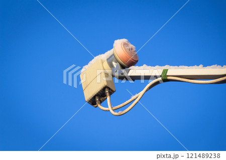 The converter of the satellite aerial 121489238