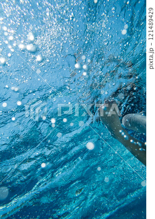 10 years old 121489429