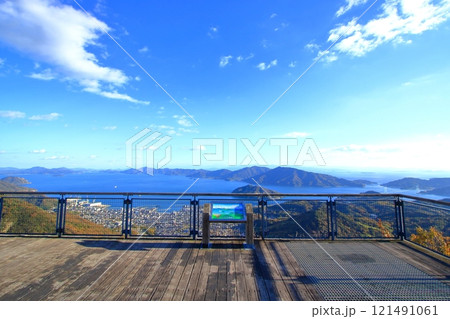 鉢巻展望台(野呂山中腹)から望む瀬戸内風景 121491061