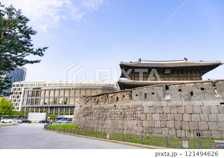 韓国ソウル市　東大門 121494626