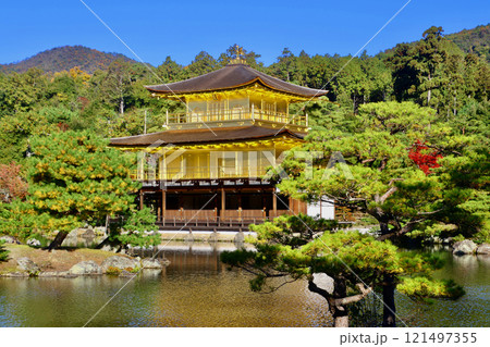 鹿苑寺・金閣寺(京都・北区) 鹿苑寺・金閣寺(京都・北区) 121497355