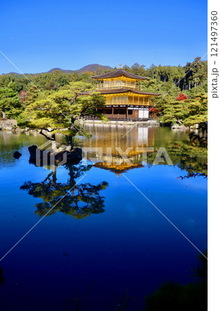 鹿苑寺・金閣寺(京都・北区) 鹿苑寺・金閣寺(京都・北区) 121497360