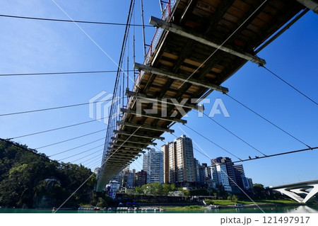 碧潭吊り橋（台湾・新北市新店區） 121497917