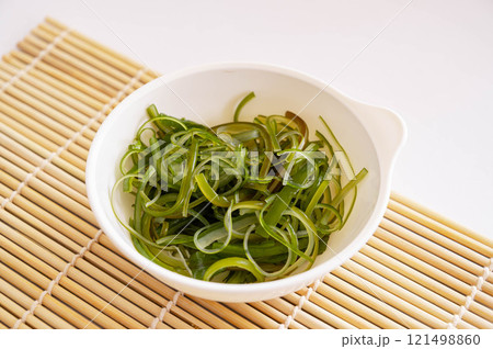 塩抜きした芽昆布 塩抜きした芽昆布 121498860