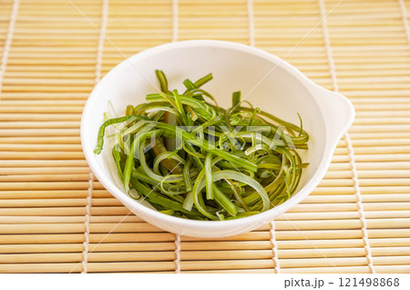 塩抜きした芽昆布 121498868