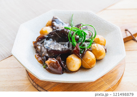 キクラゲとウズラのオイスター炒め キクラゲとウズラのオイスター炒め 121498879