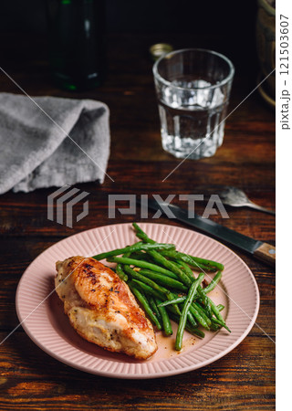 Baked Chicken Breast and Fried Green Beans 121503607