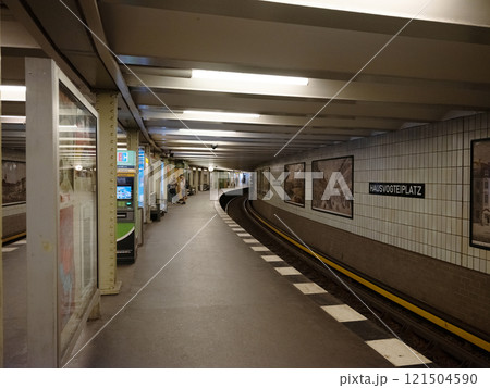Underground train UBahn at train station in Berlin, Germany Underground train UBahn at train station in Berlin, Germany 121504590
