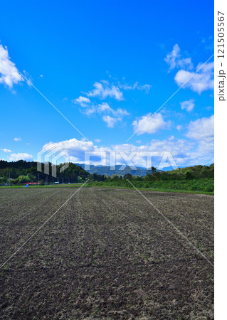 田舎風景 初秋の薄根川沿いの眺め 沼田市 田舎風景 初秋の薄根川沿いの眺め 沼田市 121505567