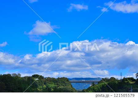 田舎風景 初秋の薄根川沿い 遠くに関越道 沼田市 田舎風景 初秋の薄根川沿い 遠くに関越道 沼田市 121505579