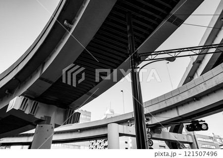 東京 首都高速5号から東池袋料金所へ 2024.11 c-4 モノクロ 東京 首都高速5号から東池袋料金所へ 2024.11 c-4 モノクロ 121507496