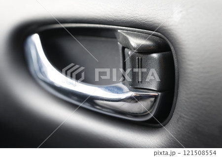 車のドアのロック 車のドアのロック 121508554