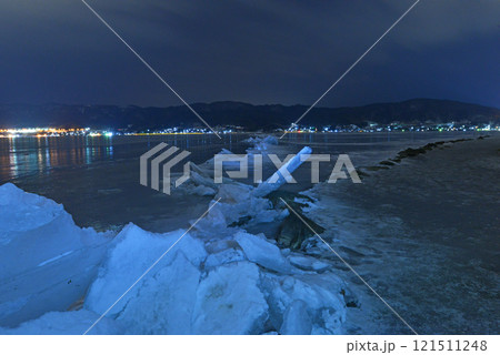 諏訪湖の神渡り 121511248