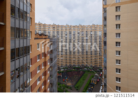 Contemporary Urban Apartment Complex Featuring a Beautiful Courtyard View for Residents 121511514