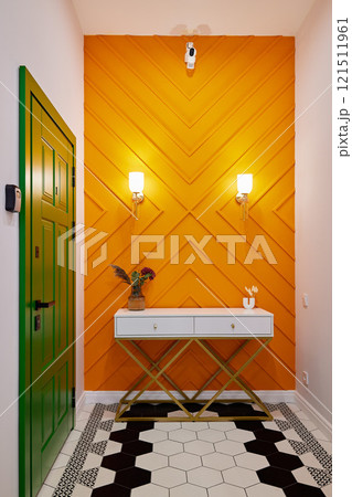 A Vibrant Entryway with Geometric Design Features and Stylish Decorative Elements A Vibrant Entryway with Geometric Design Features and Stylish Decorative Elements 121511961
