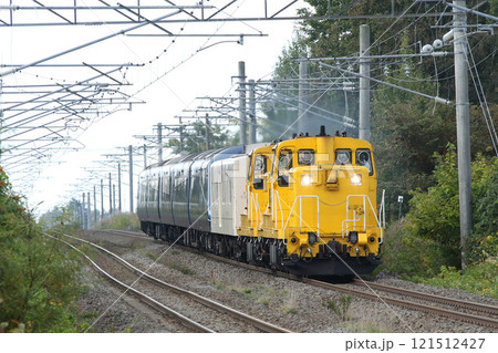 最北稚内を目指すロイヤル・エクスプレス北海道　THE ROYAL EXPRESS 121512427