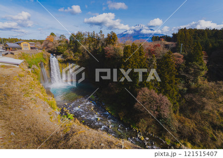 音止の滝と霊峰富士 121515407