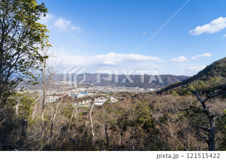 燈明山の展望岩場から見た景色（兵庫県） 121515422