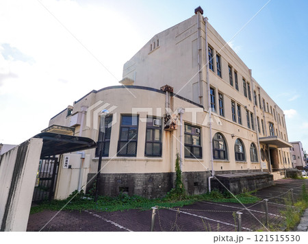 京都市児童福祉センター(京都市上京区竹屋町通千本東入主税町) 京都市児童福祉センター(京都市上京区竹屋町通千本東入主税町) 121515530