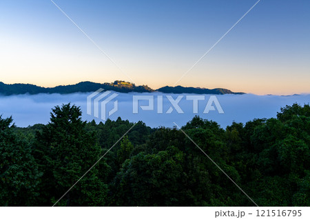 【日本100名城】秋の雲海に浮かぶ津和野城跡5　島根県鹿足郡津和野町 121516795