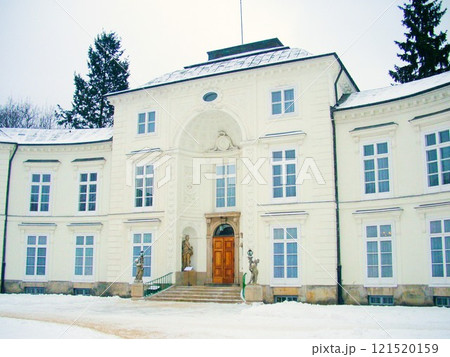 ワジェンキ公園　ポーランド 121520159