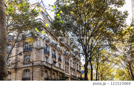 Old and expensive residential building in the city center of Paris, France 121523069