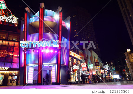 夜のユニバーサルシティ 夜のユニバーサルシティ 121525503
