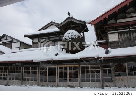 冬のこみせ通りの風景_青森県 冬のこみせ通りの風景_青森県 121526265