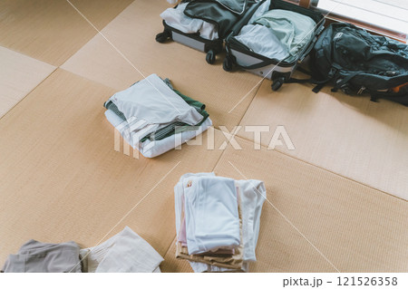 旅行のパッキング 121526358