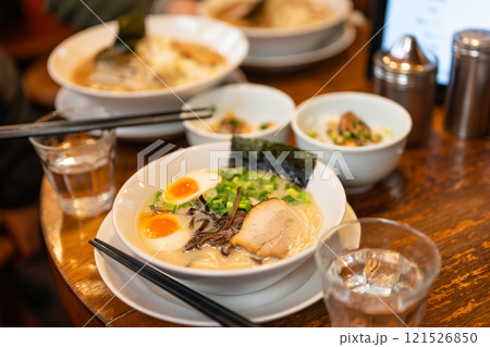 ラーメン 121526850