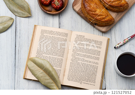 読書 少し休憩 読書 少し休憩 121527052