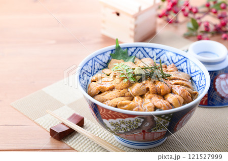 贅沢な高級雲丹を使った うに丼 121527999