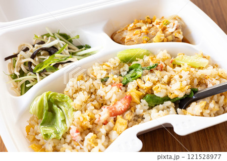 おいしい蟹レタス炒飯 おいしい蟹レタス炒飯 121528977
