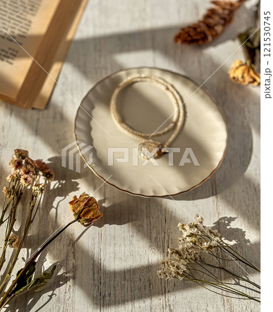 カジュアルなアクセサリー 121530745