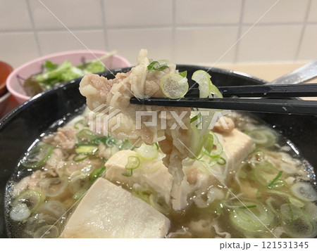 肉豆腐定食 関西風の出汁のきいた肉豆腐 肉豆腐定食 関西風の出汁のきいた肉豆腐 121531345